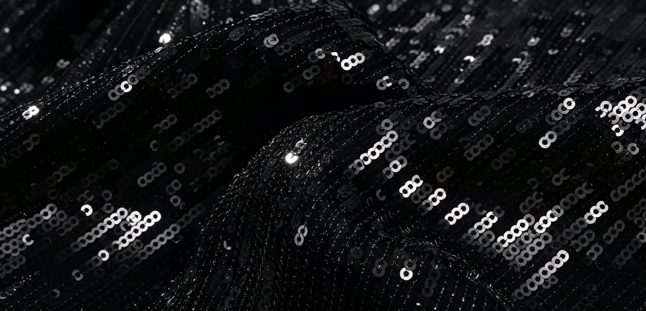 Slim Fit Strapless Bodycon Maxi Sequin Dress - Image 8