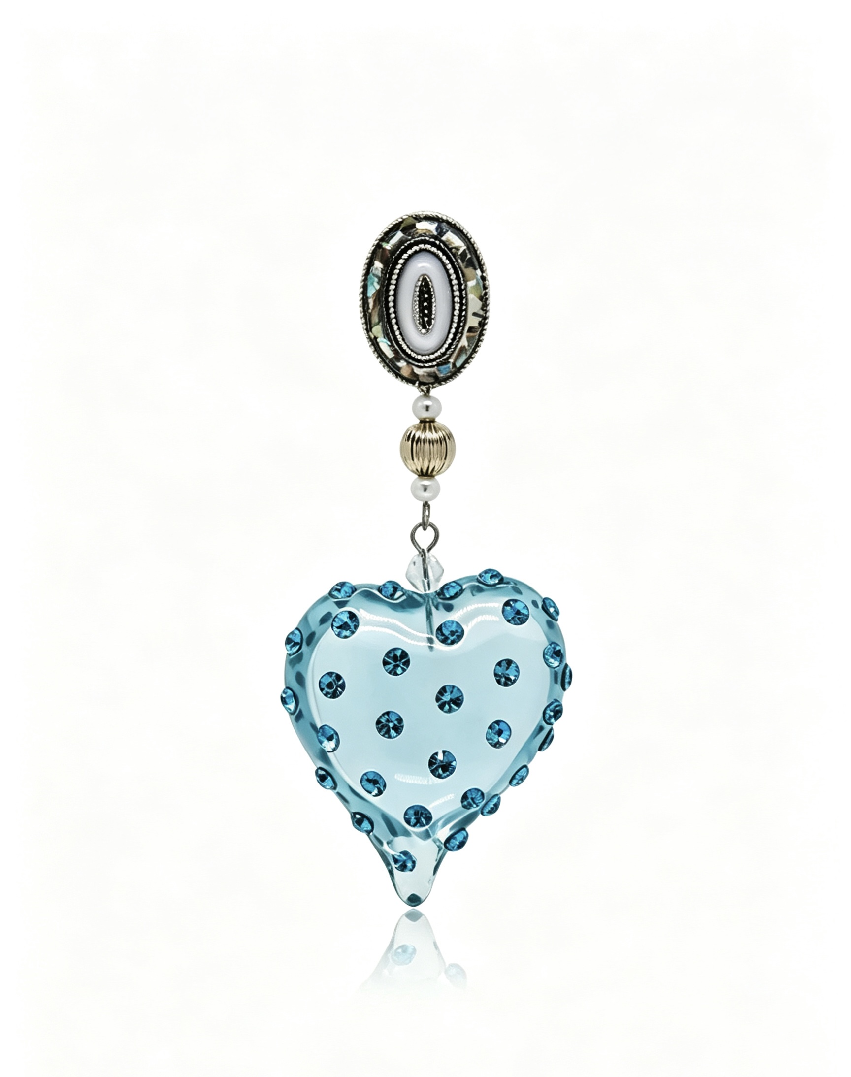 Vintage Heart Earrings - Image 2